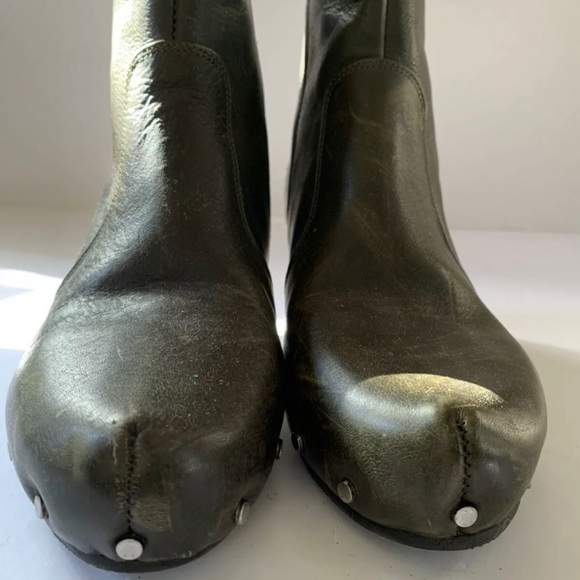JOHN FLUEVOG RULES LOW PATTI BOOTS Studded Sz 6.5 - Picture 4 of 11